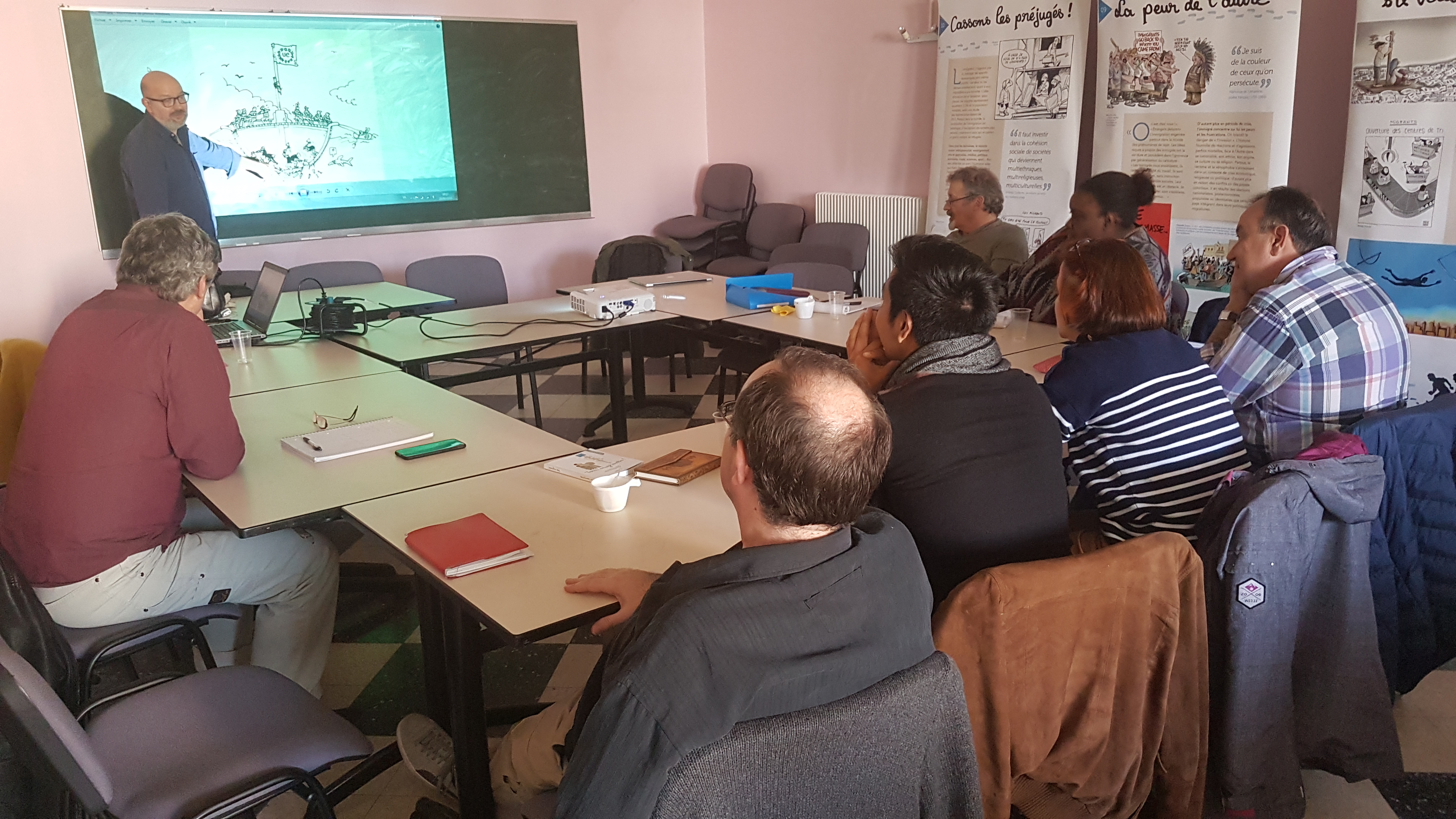 Formation des animateurs en Essonne avec le dessinateur Xavier Gorce