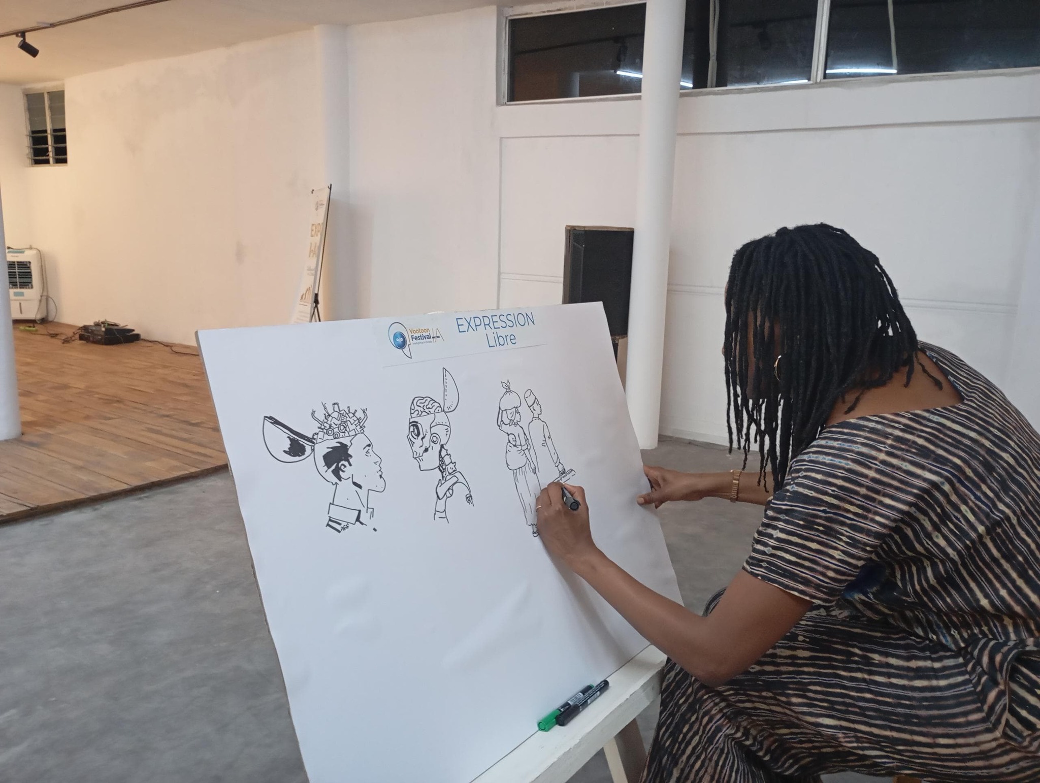Dessin en direct par Annick Kamgang © Vooton Festival