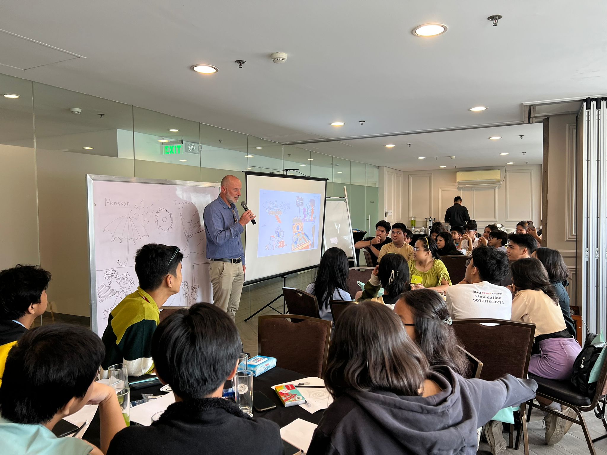 Atelier avec Save The Children Philippines – Kak (France)